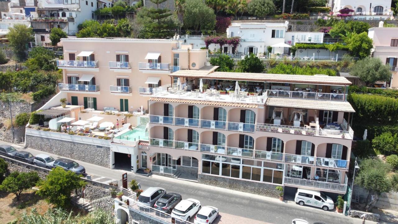 Hotel Margherita Praiano Exterior photo
